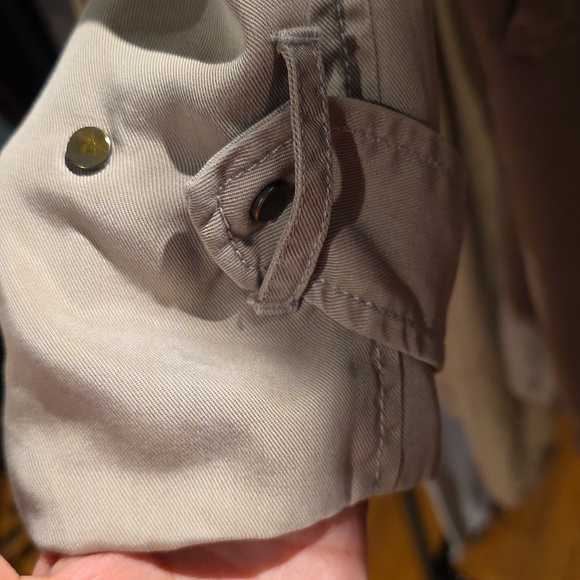 Babaton Light Brown Trench Coat - Picture 7 of 7